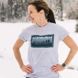 Zyia hiking t-shirts medium